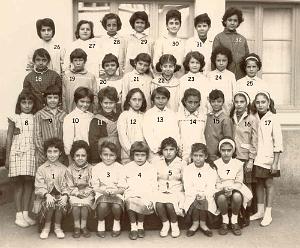 ECOLE JULES RENARD FILLES 1961 CM2 N01